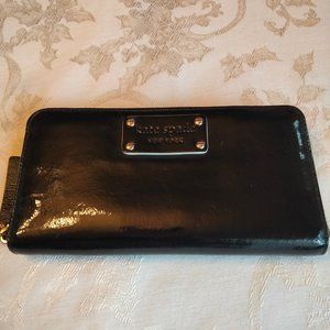 Kate Spade Patent Leather Wallet. . Black with White Trim